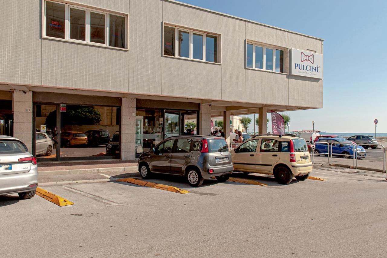The Boutique Apartment Ливорно Экстерьер фото